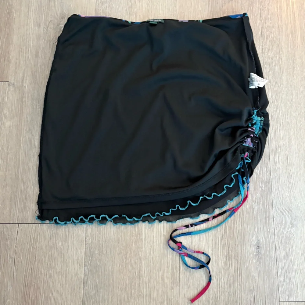 Wild Fable Womens Mesh Side Ruched Mini Skirt Large Black Tropical Leaf Print - Picture 9 of 16